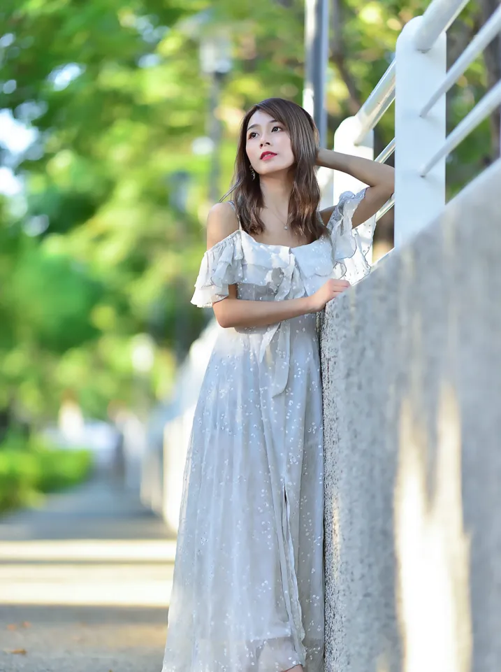 [Mzsock] NO.200 vivi Cao Yuanyuan suspender high-slit long skirt with high heels and beautiful legs street photography#[105P]-47